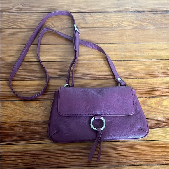 Adorable Small Purple/Plum Leather Crossbody Bag - Picture 2 of 13